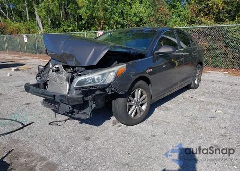 2017 Hyundai Sonata Se z USA, uszkodzony, nr VIN 5NPE24AF7HH524559